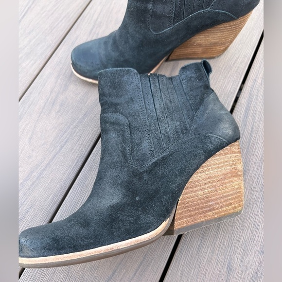 Kork-Ease women’s black suede leather round toe chunky heel wedge boots size 7.5 - Picture 7 of 12